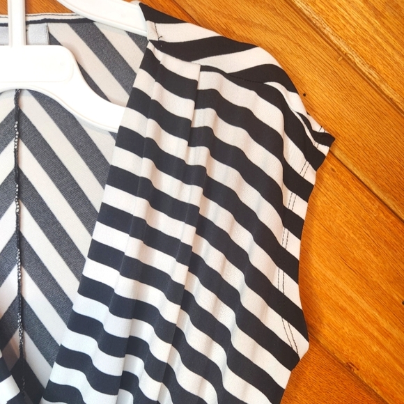 Worthington small stretch cinched waist black and white striped v neck blouse - Picture 5 of 12